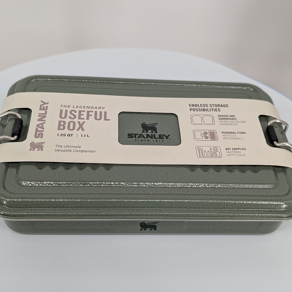 NEW Classic Legendary Useful Box 1.25 QT lunch box hammertone green gift for dad